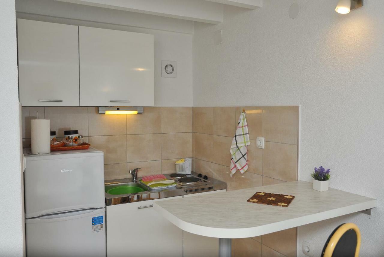 Apartments Sonia & Ana Trogir Exterior photo